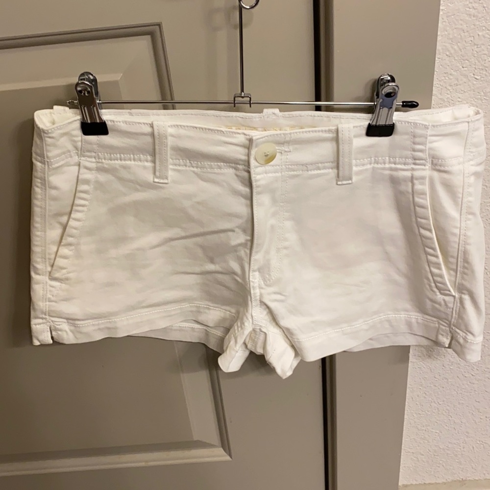 White American Eagle Shorts